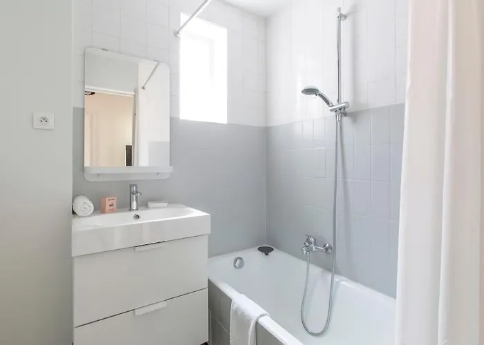 Lägenhet Le 52 Zix - Joli Au Coeur De La Petite France *